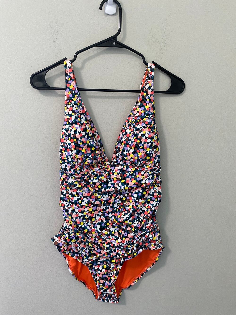 NWT Anne Cole Abstract Floral One Piece Swimsuit Size 10